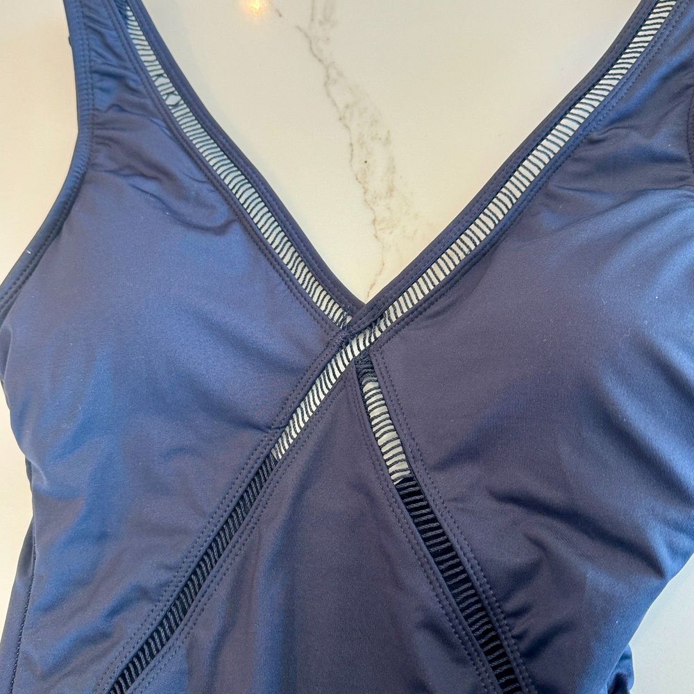 NWT* Michael Kors Cut-Out V-Neck One Piece Swim in Navy - Women's 10 - Picture 4 of 9